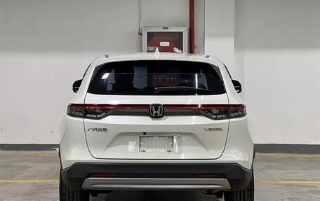 Honda Vezel, 2023 год, 1 510 000 рублей, 6 фотография