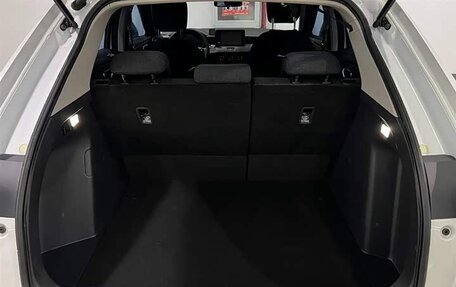 Honda Vezel, 2023 год, 1 510 000 рублей, 16 фотография