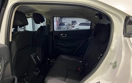 Honda Vezel, 2023 год, 1 510 000 рублей, 14 фотография