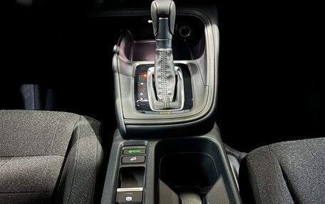 Honda Vezel, 2023 год, 1 510 000 рублей, 13 фотография