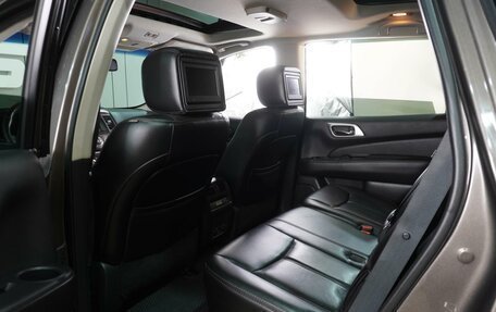 Nissan Pathfinder, 2015 год, 1 849 000 рублей, 13 фотография