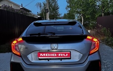 Honda Civic IX, 2018 год, 1 890 000 рублей, 6 фотография