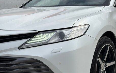 Toyota Camry, 2019 год, 3 200 000 рублей, 13 фотография