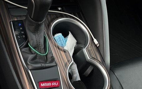 Toyota Camry, 2019 год, 3 200 000 рублей, 6 фотография