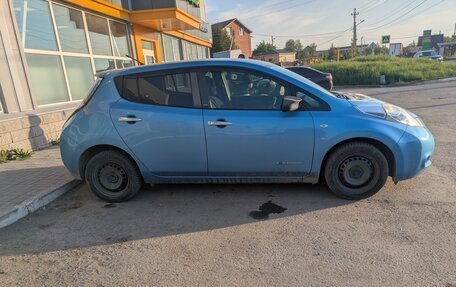 Nissan Leaf I, 2015 год, 600 000 рублей, 1 фотография