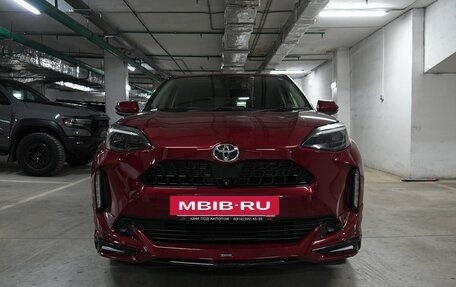 Toyota Yaris Cross, 2021 год, 1 790 000 рублей, 4 фотография