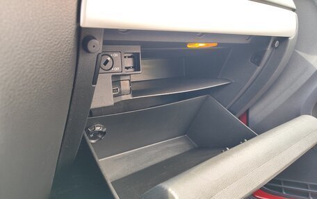 Volkswagen Jetta VI, 2011 год, 890 000 рублей, 23 фотография