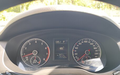 Volkswagen Jetta VI, 2011 год, 890 000 рублей, 37 фотография