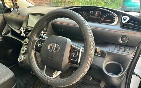 Toyota Sienta II, 2020 год, 1 498 000 рублей, 9 фотография