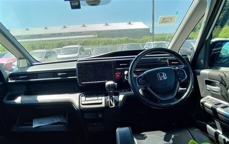 Honda Stepwgn IV, 2018 год, 2 000 026 рублей, 14 фотография