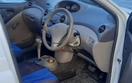 Toyota Platz, 2002 год, 365 000 рублей, 5 фотография