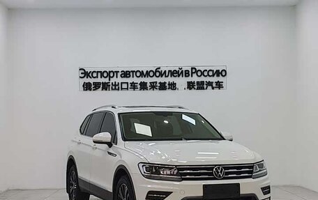Volkswagen Tiguan II, 2021 год, 1 915 009 рублей, 3 фотография