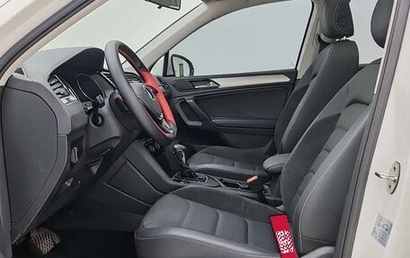 Volkswagen Tiguan II, 2021 год, 1 915 009 рублей, 9 фотография