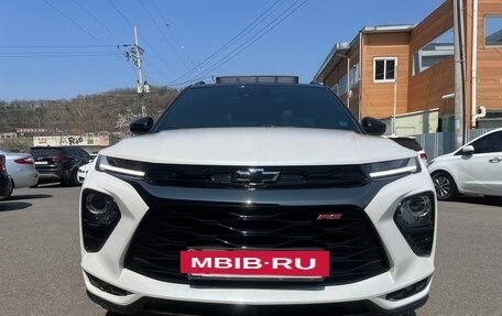 Chevrolet TrailBlazer, 2023 год, 1 630 000 рублей, 2 фотография