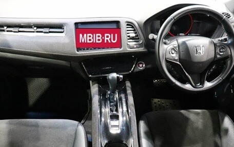 Honda Vezel, 2017 год, 1 590 000 рублей, 13 фотография