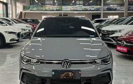 Volkswagen Golf VIII, 2021 год, 1 550 400 рублей, 1 фотография