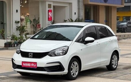Honda Fit, 2023 год, 1 050 000 рублей, 1 фотография