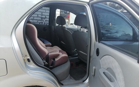 Chevrolet Aveo III, 2005 год, 200 000 рублей, 4 фотография