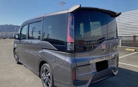 Honda Stepwgn IV, 2020 год, 1 686 000 рублей, 3 фотография