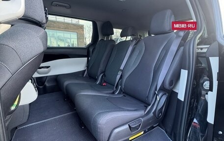KIA Carnival, 2021 год, 3 600 000 рублей, 9 фотография