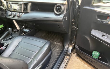 Toyota RAV4, 2013 год, 1 700 000 рублей, 3 фотография