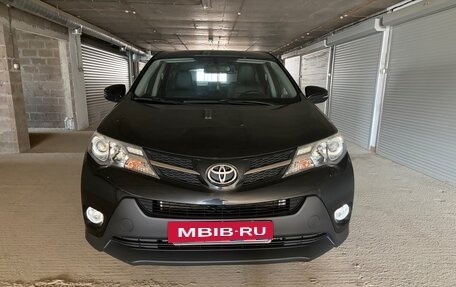 Toyota RAV4, 2013 год, 1 700 000 рублей, 2 фотография