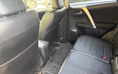 Toyota RAV4, 2013 год, 1 700 000 рублей, 10 фотография