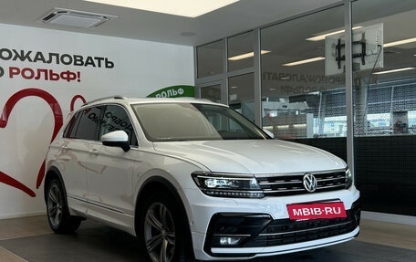 Volkswagen Tiguan II, 2019 год, 2 690 000 рублей, 3 фотография