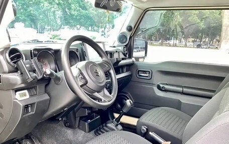 Suzuki Jimny, 2023 год, 2 080 888 рублей, 9 фотография
