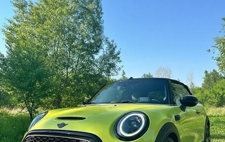 MINI Cabrio, 2023 год, 4 000 000 рублей, 4 фотография