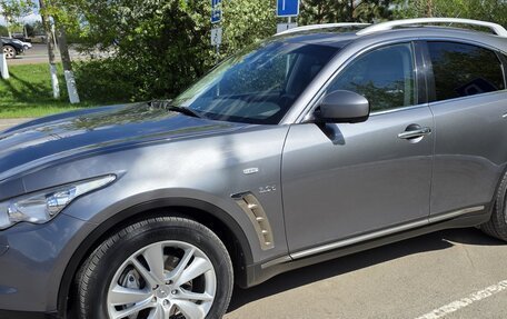 Infiniti QX70, 2016 год, 2 690 000 рублей, 5 фотография