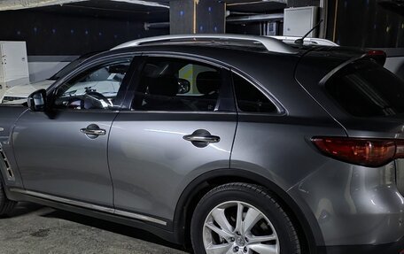 Infiniti QX70, 2016 год, 2 690 000 рублей, 24 фотография