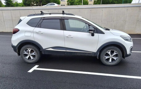 Renault Kaptur I рестайлинг, 2019 год, 1 320 000 рублей, 3 фотография