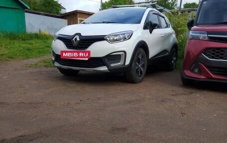 Renault Kaptur I рестайлинг, 2019 год, 1 320 000 рублей, 2 фотография