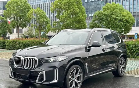 BMW X5, 2025 год, 9 040 000 рублей, 1 фотография