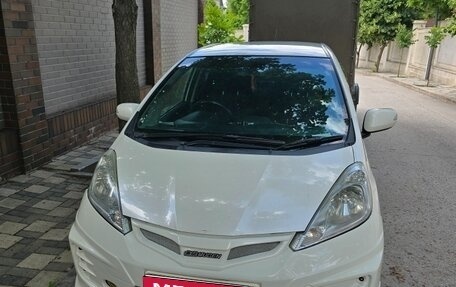 Honda Fit III, 2012 год, 720 000 рублей, 1 фотография