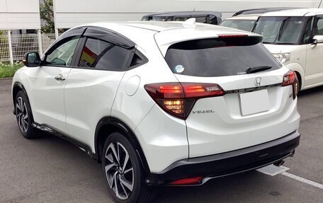Honda Vezel, 2021 год, 1 615 000 рублей, 5 фотография