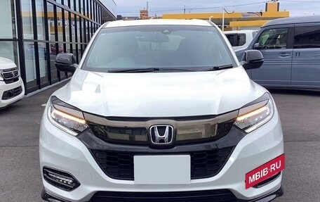 Honda Vezel, 2021 год, 1 615 000 рублей, 2 фотография