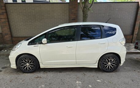 Honda Fit III, 2012 год, 720 000 рублей, 2 фотография