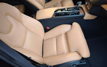 Volvo XC90 II рестайлинг, 2018 год, 3 990 000 рублей, 12 фотография
