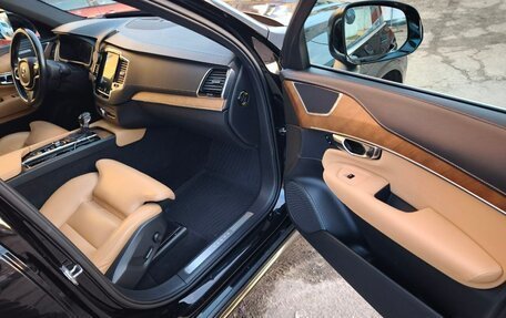 Volvo XC90 II рестайлинг, 2018 год, 3 990 000 рублей, 13 фотография