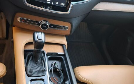 Volvo XC90 II рестайлинг, 2018 год, 3 990 000 рублей, 15 фотография
