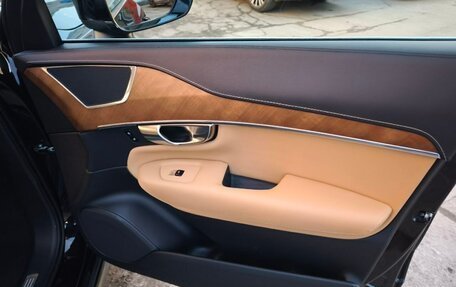 Volvo XC90 II рестайлинг, 2018 год, 3 990 000 рублей, 16 фотография