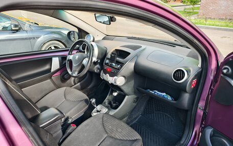 Peugeot 107 I рестайлинг, 2012 год, 680 000 рублей, 8 фотография