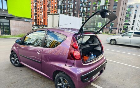 Peugeot 107 I рестайлинг, 2012 год, 680 000 рублей, 26 фотография