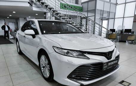 Toyota Camry, 2020 год, 3 150 000 рублей, 3 фотография