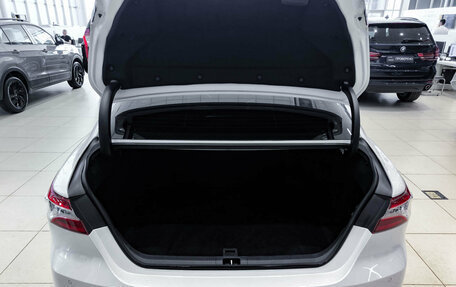 Toyota Camry, 2020 год, 3 150 000 рублей, 12 фотография