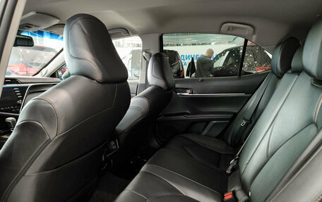 Toyota Camry, 2020 год, 3 150 000 рублей, 15 фотография