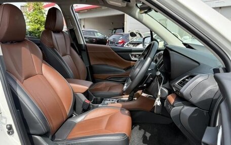 Subaru Forester, 2022 год, 2 200 000 рублей, 13 фотография