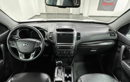 KIA Sorento II рестайлинг, 2013 год, 1 800 000 рублей, 9 фотография